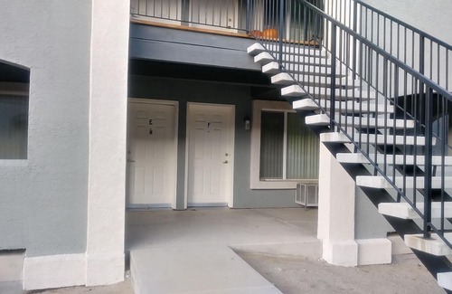 Reno Apartment | Super Clean Great Value APARTMENT MINS FROM DOWNTOWN RENO