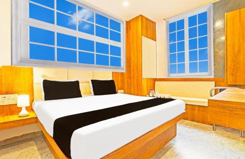 Surat Hotel | Super Collection O Adajan Formerly Hotel Western Inn
