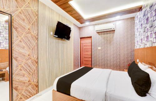 Chennai Hotel | Super Collection O Kundrathur Near Murugan Temple