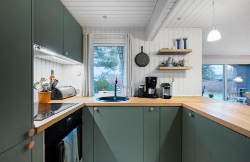 Skødshoved Strand House | Super Cozy And Child-Friendly House Close To The Water