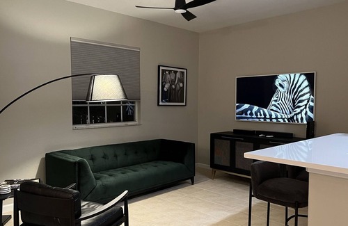 Traditions Condo | Super Cute Modern 2 Bedroom/2 Bath Condo with Pool Access