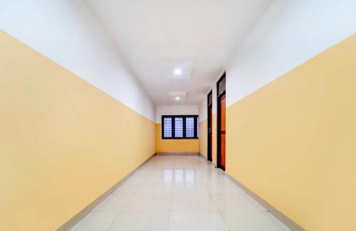 Kunnamangalam Hotel | Super Hotel O Kunnamangalam Near Bus Stand