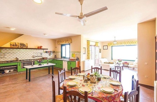 Puerto Serrano Villa | Super luxury country house, situated in the countryside between Seville, Ronda and Malaga 18p