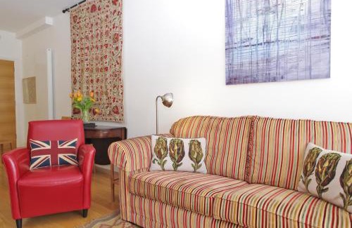 Farringdon Apartment | Super Nice Clerkenwell Home