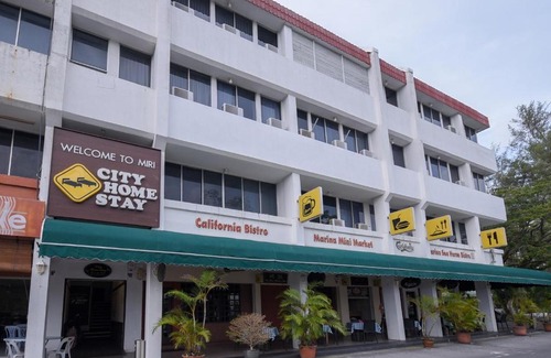 Miri Hotel | Super OYO 89604 City Home Stay