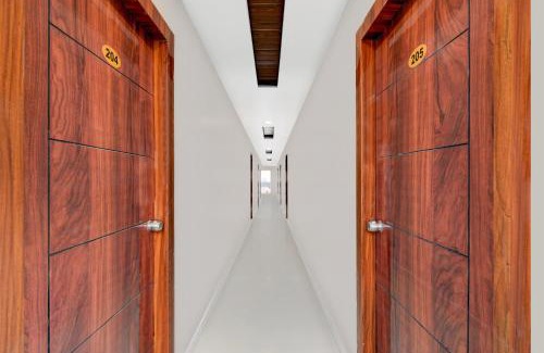 Hyderabad Hotel | Super Townhouse Cherlapally Bus Terminal Formerly Hotel Chakripuram