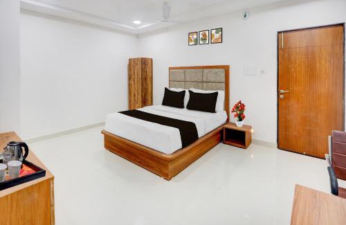 Warangal Hotel | Super Townhouse Oak Public Garden Hanamkonda Formerly Vishnu Grand