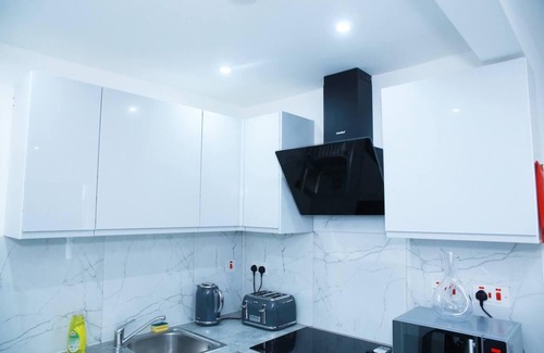 South Harrow Apartment | Superb 1-Bed Apartment in Harrow