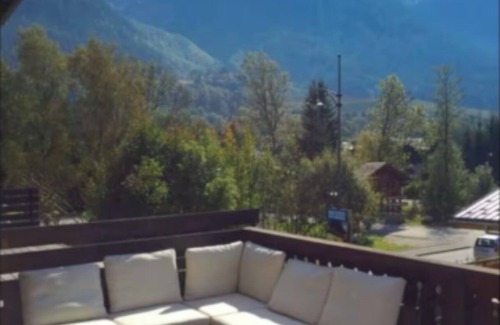 Les Bossons Apartment | Superb 2-bedroom apartment in phenomenal Chamonix-Mont-Blanc near hiking trails