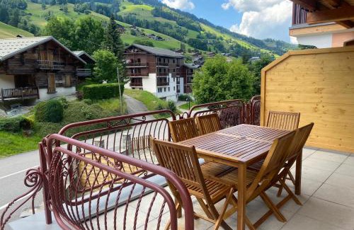 Beaufort Apartment | Superb 3 room next to the chairlift in Arêches