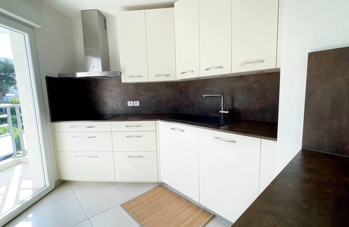 Antibes Apartment | Superb 3P in a quiet location Swimming pool Terrace Barbecue Pétanque