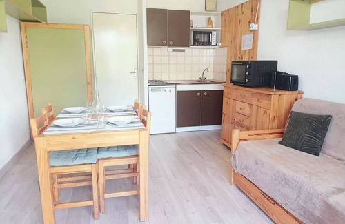 Reallon Apartment | Superb 4-bed studio with enclosed sleeping area in Réallon