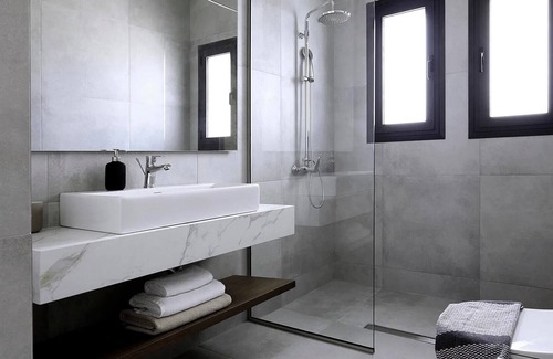 Vrachasi Villa | Superb 5BR Villa Perfect View at Crete