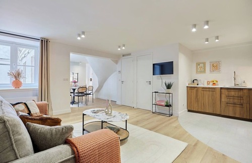 Quartier du Mail Apartment | Superb AC apartment Paris Center Bourse Place