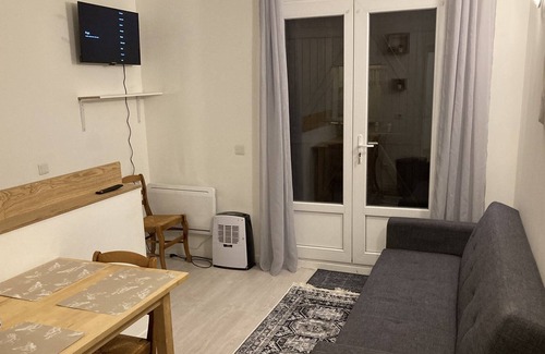 Mousseau Apartment | Superb apartment, 2 bedrooms, very quiet environment. fully equipped
