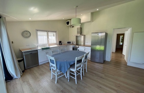 Angoulins Apartment | Superb apartment with garden 50m from the sea
