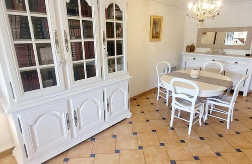 Sainte-Maxime City Centre Apartment | Superb Apt Great Comfort with Balcony & Pool