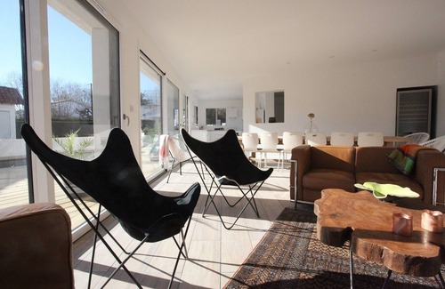 Pontaillac Villa | Superb Architect Villa 500 m Beach