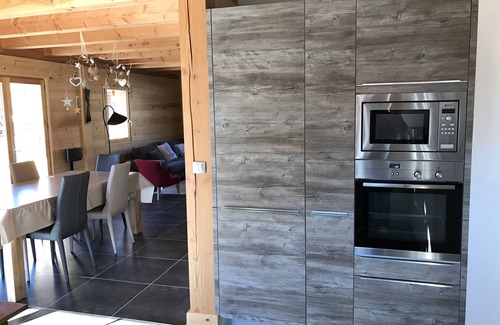 Samoens Ski Chalet | Superb contemporary chalet in a quiet location with beautiful mountain views