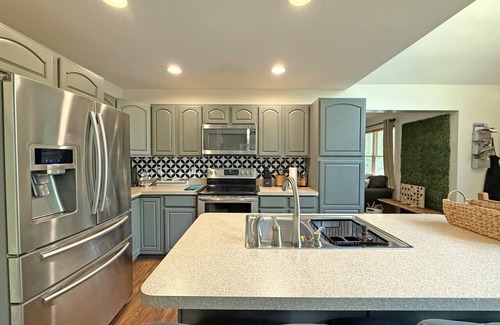 Albrightsville House | Superb Family Friendly Home ~ Stocked for FUN!