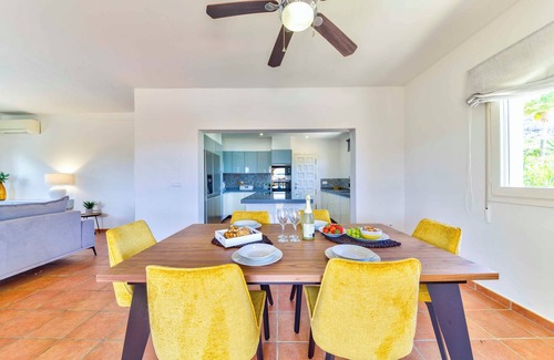 Ermita Villa | Superb family villa for up to 8 guests with huge terrace and valley views