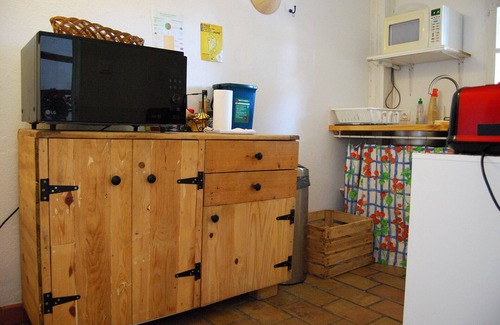Salon-de-Provence House | Superb farmhouse, tree house, swimming pool, billiard, trampoline, table football