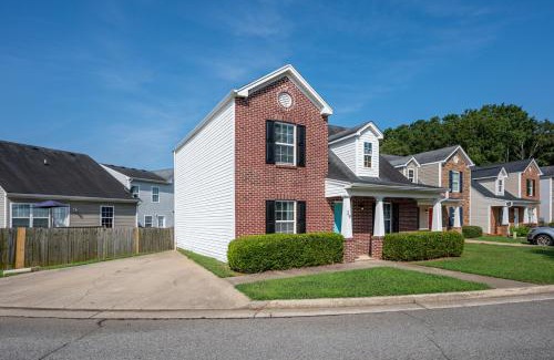 Cartersville House | Superb For Traveling Workers Near Cartersville MC