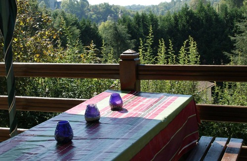Prats-du-Perigord House | Superb Holiday Home in Prats-du-Périgord with Swimming Pool