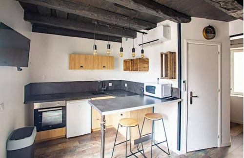 Montignac Apartment | ★Superb indus★ style duplex for 2 people