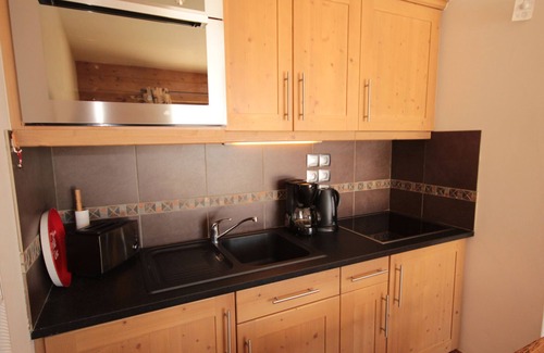 Bisanne 1500 Apartment | Superb new 2-room with pool, covered parking and Wi-Fi