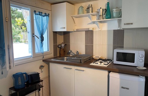Saint-Georges-d'Oleron Apartment | SUPERB STUDIO ON OLERON ISLAND 100M FROM THE BEACH