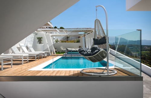 Almyrida Villa | Superb villa with breath-taking view !