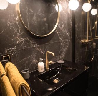 Villefranche-sur-Saone Apartment | Superbe Appartement avec Jacuzzi.