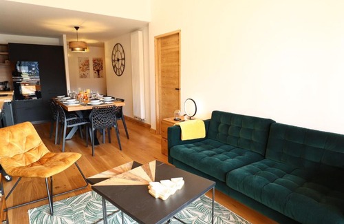 Les Gets Apartment | Superbe Appartement 4 Étoiles, 2 Chambres, Proche Pistes, Balcon, Parking, Ski & Vélo - FR-1-623-329