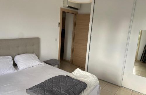 Lucciana Apartment | Superbe appartement avec parking privé, proche commerces et mer