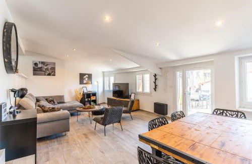 Manosque Apartment | Superbe appartement avec terrasse sur les toits