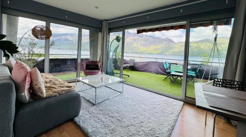 Tresserve Apartment | Superbe Appartement avec vue sur le Lac du Bourget