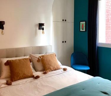 Quartier des Grandes-Carrieres Apartment | Superbe Appartement côté Jardin