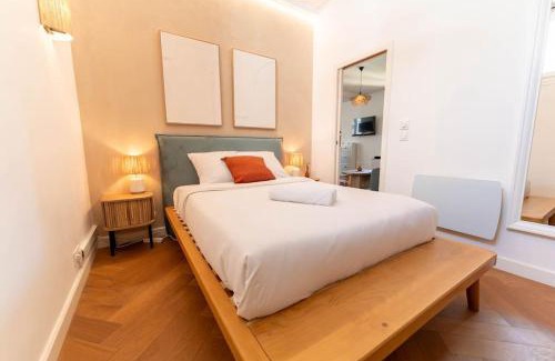 Quartier du Port Apartment | Superbe appartement deux chambres, centre proche port