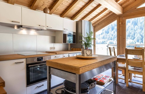 Nancroit Ski Chalet | Superbe chalet pour 10p | Vue imprenable + spa