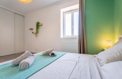 Saint-Georges-de-Reneins Apartment | Superbe T3 spacieux et lumineux