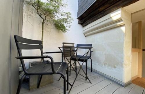 Decre-Cathedrale Apartment | Superbe studio avec terrasse - Cathédrale