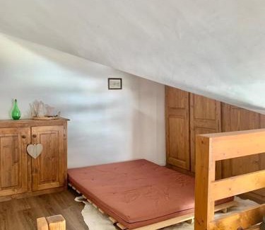 Manigod Apartment | Superbe studio pied des pistes- linge de maison non fourni