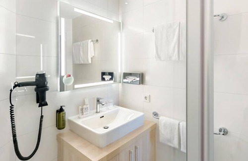 Liefering Hotel | Superior double room - Austria Trend Hotel Salzburg Messe