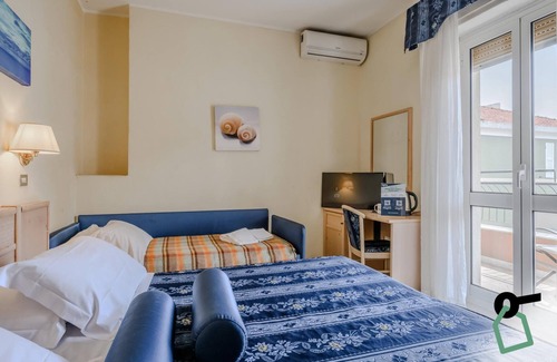 Alassio Hotel | Superior Quadruple Room | Hotiday Hotel Alassio