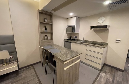 Heliopolis Apartment | Superior Studio King - 5 min away from Airport