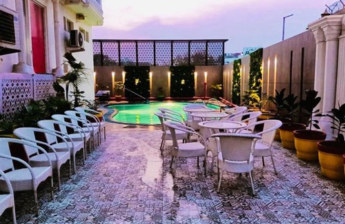 Taj Ganj Hotel | Surasena Regal Vista Agra