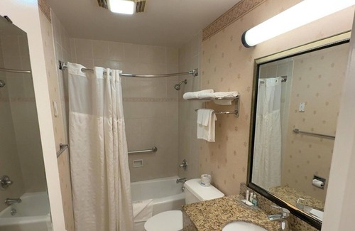 Sunnyvale Hotel | SureStay by Best Western Sunnyvale Silicon Valley