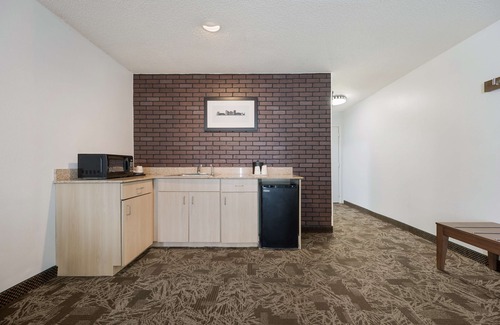Tuscaloosa Hotel | SureStay Hotel by Best Western Tuscaloosa Southeast