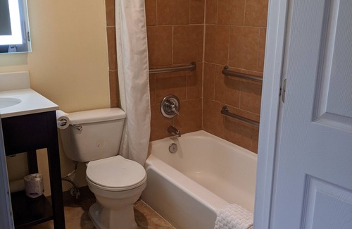Corbett - Terwilliger - Lair Hill Hotel | SureStay Hotel by Best Western Portland City Center